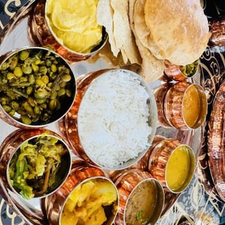 Royal Gujarati Thali